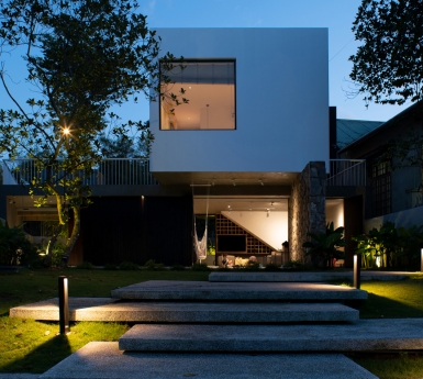 Nhà hai khối hộp vuông góc vẻ đẹp không thể cưỡng lại